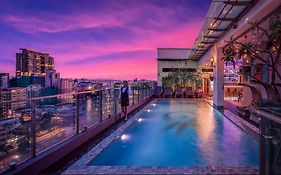 Orussey One Hotel & Apartment